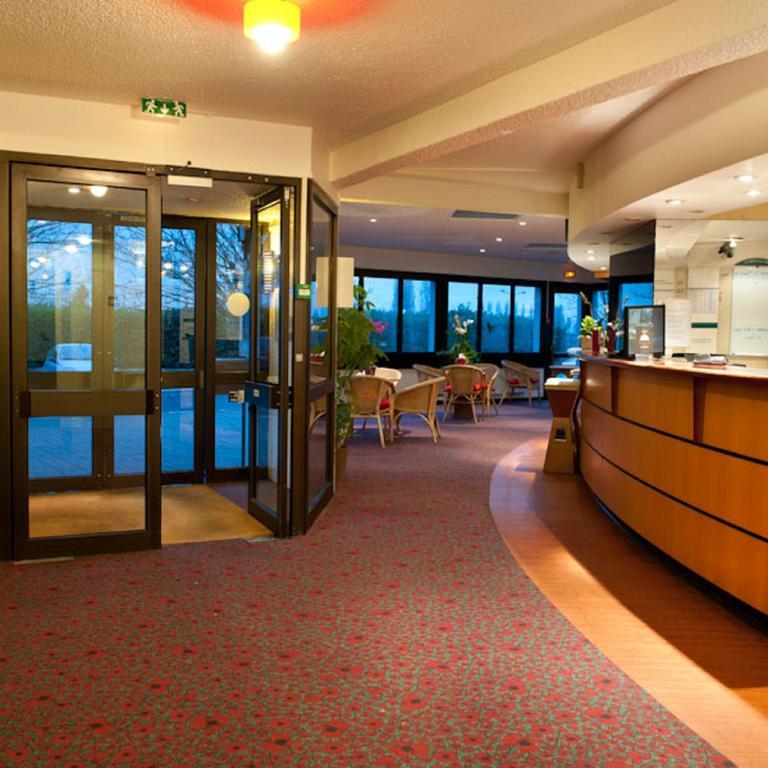 Egg Hotel Gonesse 戈内斯 外观 照片