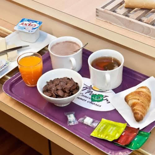 Egg Hotel Gonesse 戈内斯 外观 照片